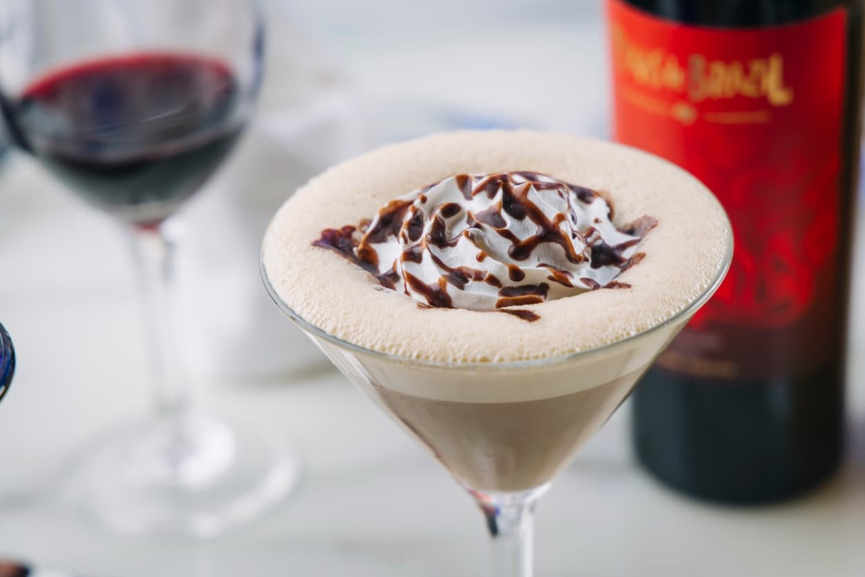Dessert Wines & Martinis